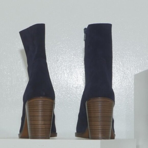 Crosswalk Pico Blue Suede ankle booties 38 - Picture 3 of 10